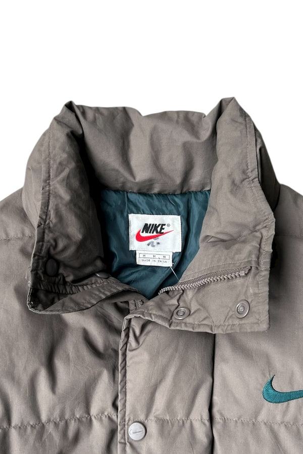 90'S ONE POINT LOGO DOWN JACKET / KHAKI [SIZE: M USED]
