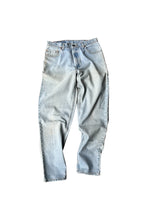 画像をギャラリービューアに読み込む, MADE IN USA 90&#39;S 560 DENIM PANTS / INDIGO [SIZE: W33 USED]
