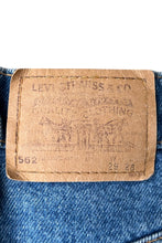 画像をギャラリービューアに読み込む, MADE IN MEXICO 90&#39;S 562 DENIM PANTS / INDIGO [SIZE: 29 USED]
