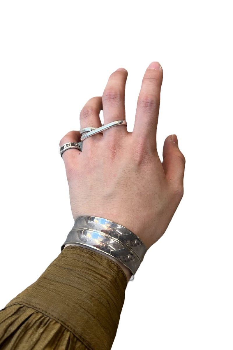 MADE IN ITALY 925 SILVER BANGLE / SILVER [SIZE: ONE SIZE USED]