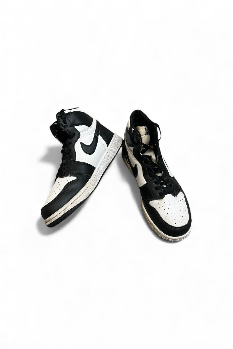 18-19'S AIR JORDAN 1 RETRO HIGH OG / WHITE [SIZE: US7.5 (equivalent to 25.5cm) USED]