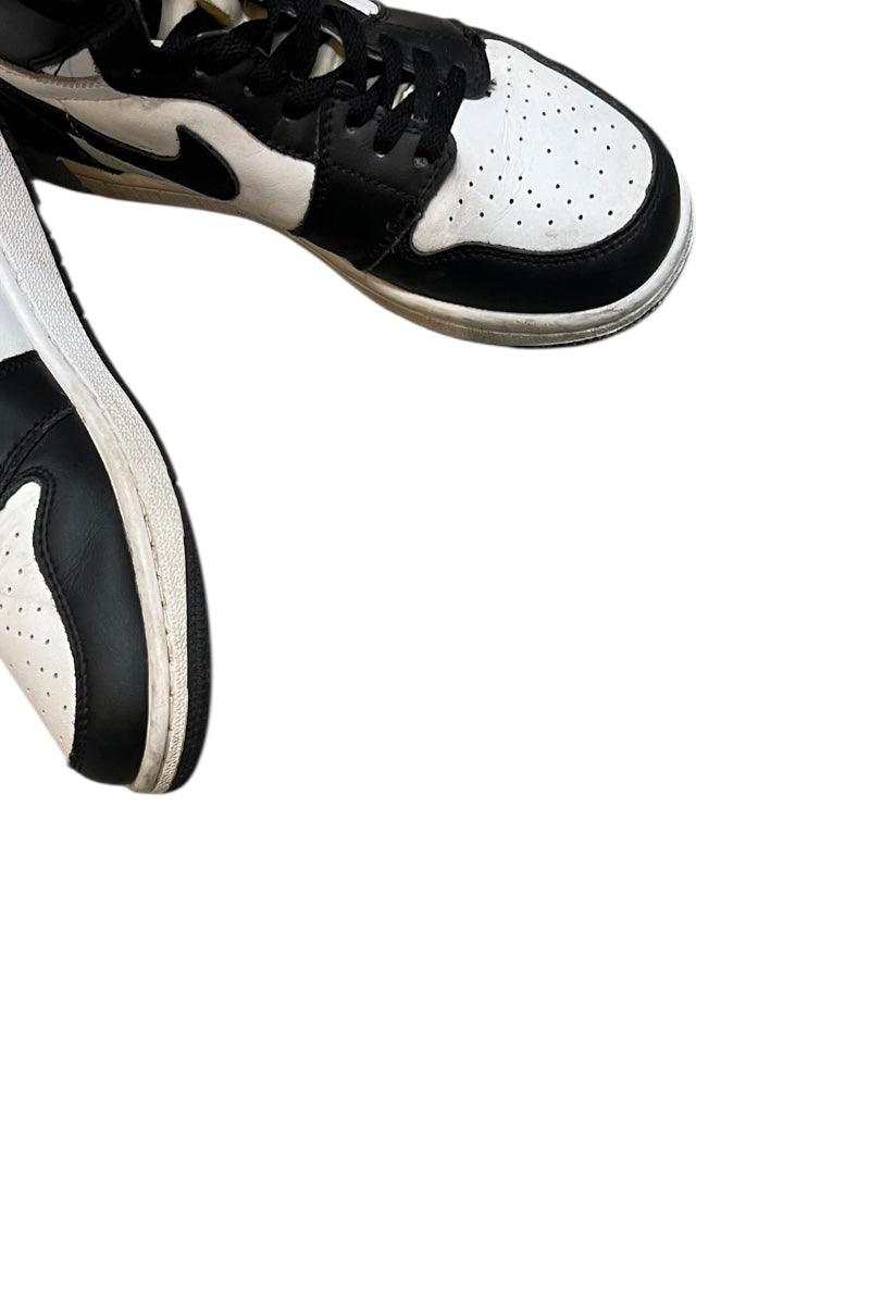 18-19'S AIR JORDAN 1 RETRO HIGH OG / WHITE [SIZE: US7.5 (equivalent to 25.5cm) USED]