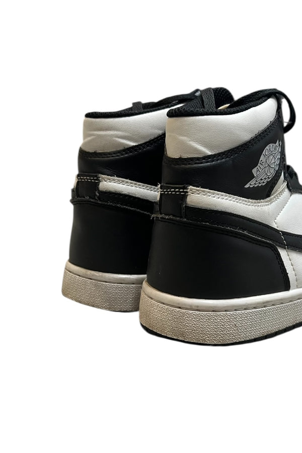 18-19'S AIR JORDAN 1 RETRO HIGH OG / WHITE [SIZE: US7.5 (equivalent to 25.5cm) USED]