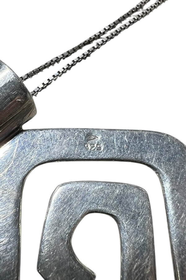 925 SILVER PENDANT NECKLACE / SILVER [SIZE: ONE SIZE USED]