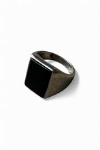 画像をギャラリービューアに読み込む, 925 STERLING SILVER RING W/ONYX / SILVER  [SIZE: 22号相当 USED]
