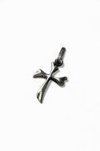 画像をギャラリービューアに読み込む, 925 SILVER CROSS PENDANT TOP / SILVER [SIZE: ONE SIZE USED]
