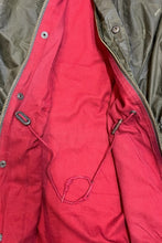 画像をギャラリービューアに読み込む, 90&#39;S ZIP UP OILED HOODIE JACKET / OLIVE [SIZE: XL USED]
