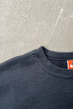 画像をギャラリービューアに読み込む, MADE IN USA 90&#39;S LOGO SWEATSHIRT / FADED BLACK [SIZE: XL USED]
