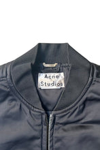 画像をギャラリービューアに読み込む, MADE IN ROMANIA 17SS NYLON MATT BOMBER JACKET / BLACK [SIZE: 44 USED]
