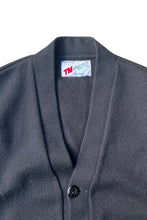 画像をギャラリービューアに読み込む, MADE IN USA 80'S LETTERED CARDIGAN / BLACK [SIZE: XL USED]
