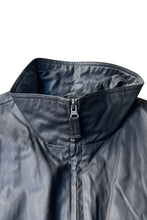 画像をギャラリービューアに読み込む, Y2K EARLY 00'S STAND COLLAR COTTON OIL WAXED JACKET / BLACK [SIZE: XL USED]
