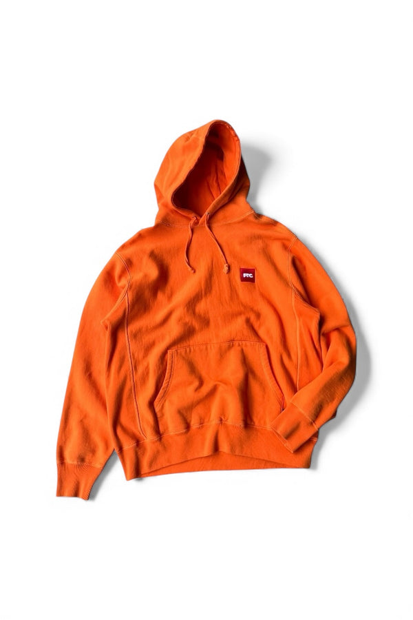 LOGO ONE POINT SWEAT HOODIE / ORANGE [SIZE: L USED]