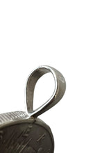 画像をギャラリービューアに読み込む, SILVER COIN NECKLACE TOP / SILVER [SIZE: ONE SIZE USED]
