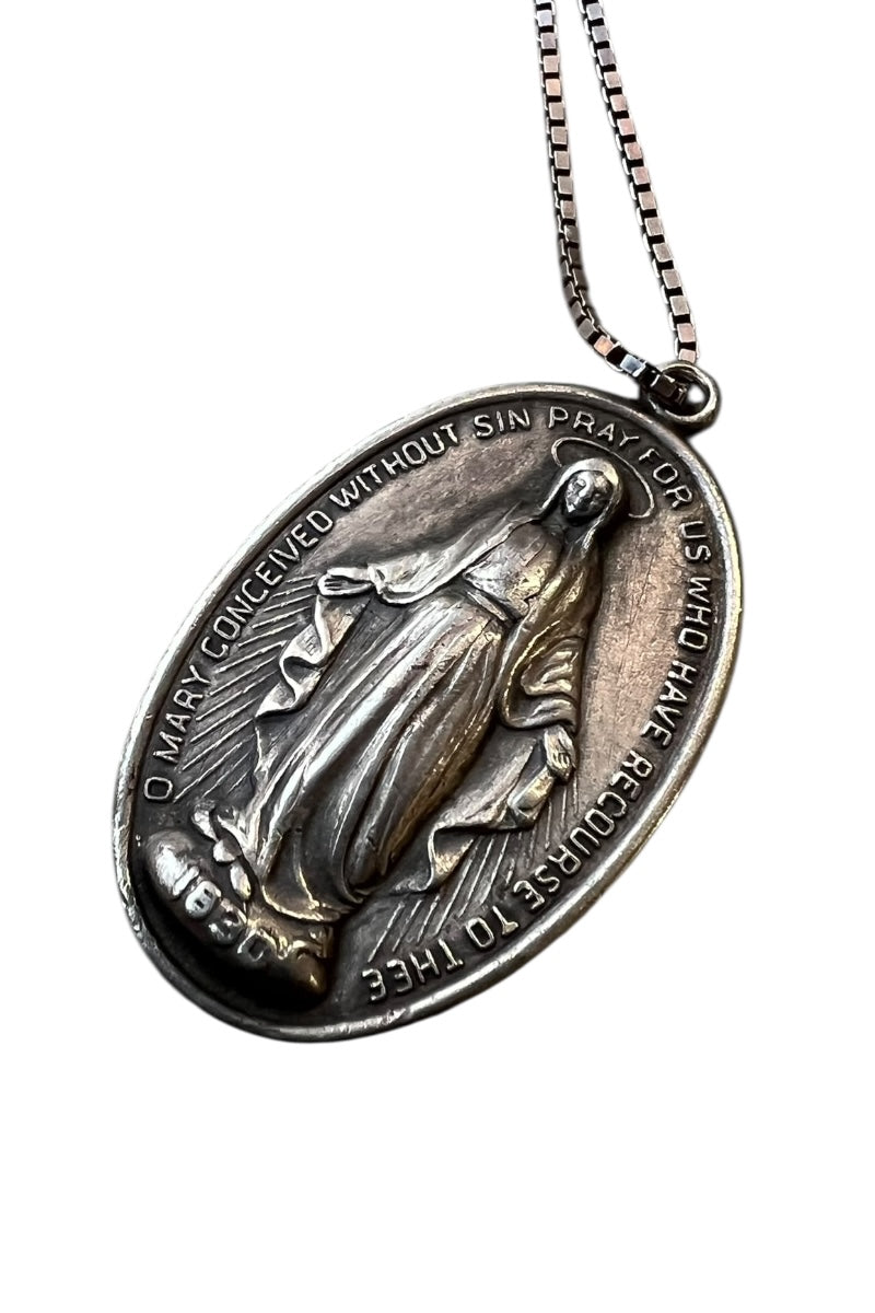 925 SILVER MARIA PENDANT NECKLACE / SILVER [SIZE: ONE SIZE USED]