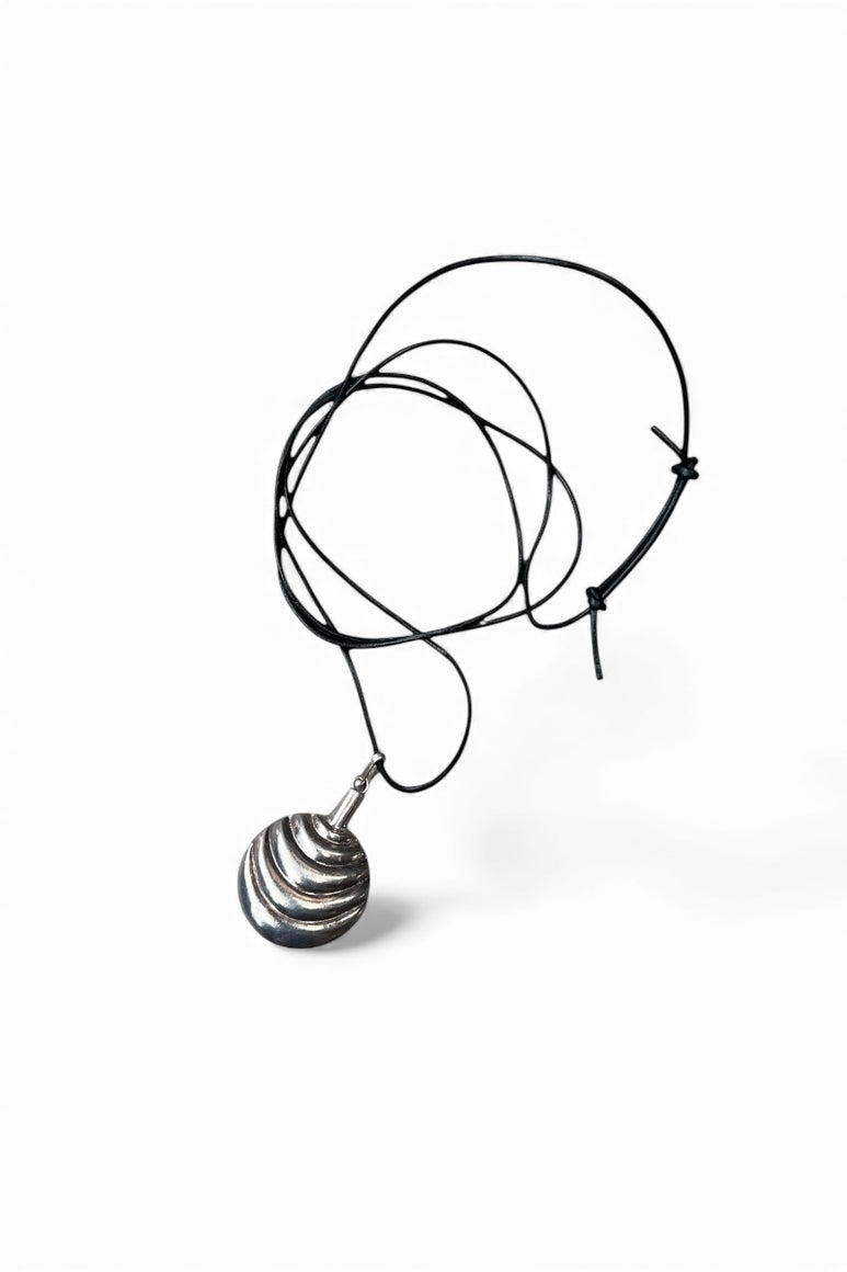 925 SILVER PERFUME BOTTLE NECKLACE TOP / SILVER [SIZE: ONE SIZE USED]