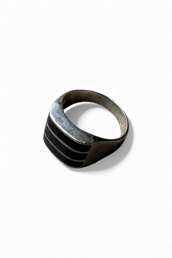 MADE IN MEXICO 925 SILVER RING W/ONYX / SILVER [SIZE: US 9.5 Equivalent USED]