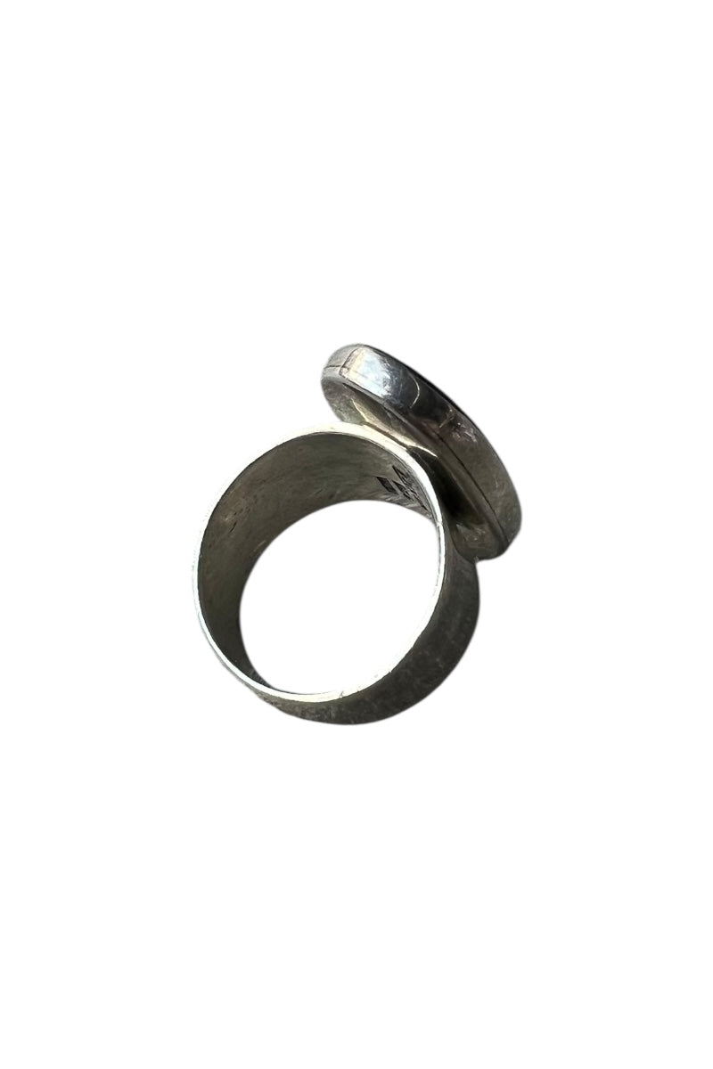 MADE IN MEXICO 925 SILVER RING W/STONES / SILVER [SIZE: US Size 8 Equivalent USED]