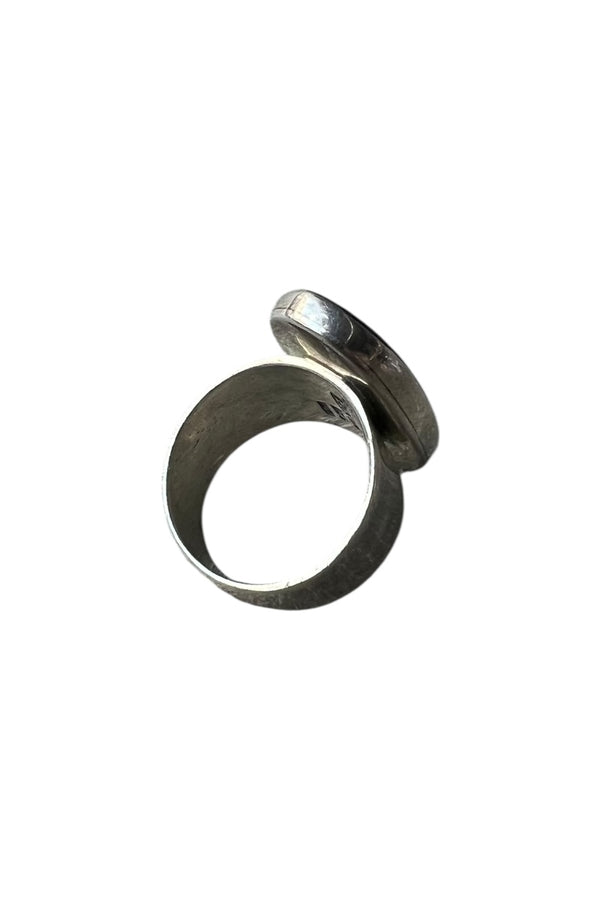 MADE IN MEXICO 925 SILVER RING W/STONES / SILVER [SIZE: US Size 8 Equivalent USED]