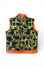 画像をギャラリービューアに読み込む, MADE IN USA 70-80'S DUCKHUNT CAMO NYLON PUFF REVERSIBLE VEST / CAMO [SIZE: L USED]
