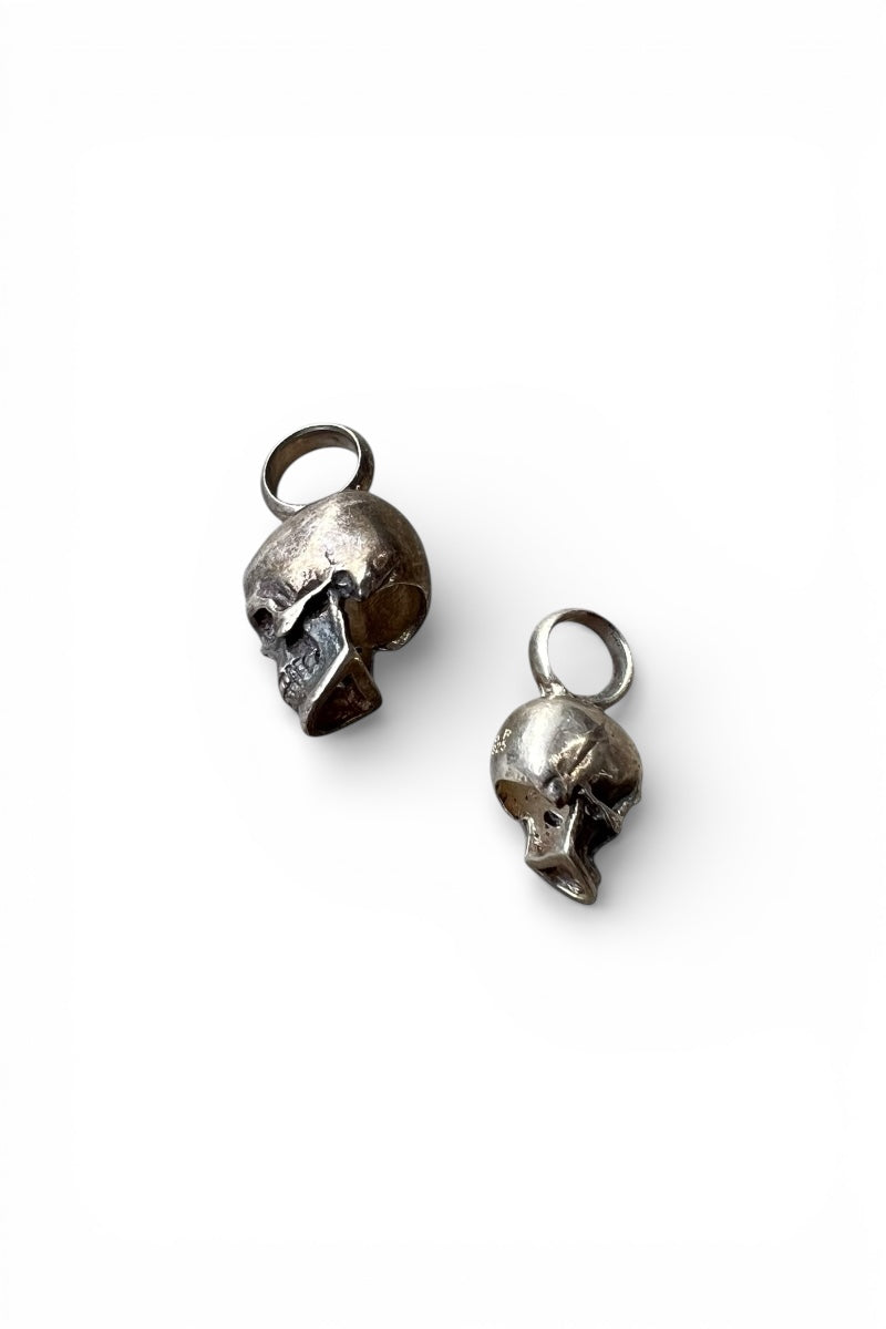 SILVER PENDANT TOP SKULL 2SET / SILVER [SIZE: ONE SIZE USED]