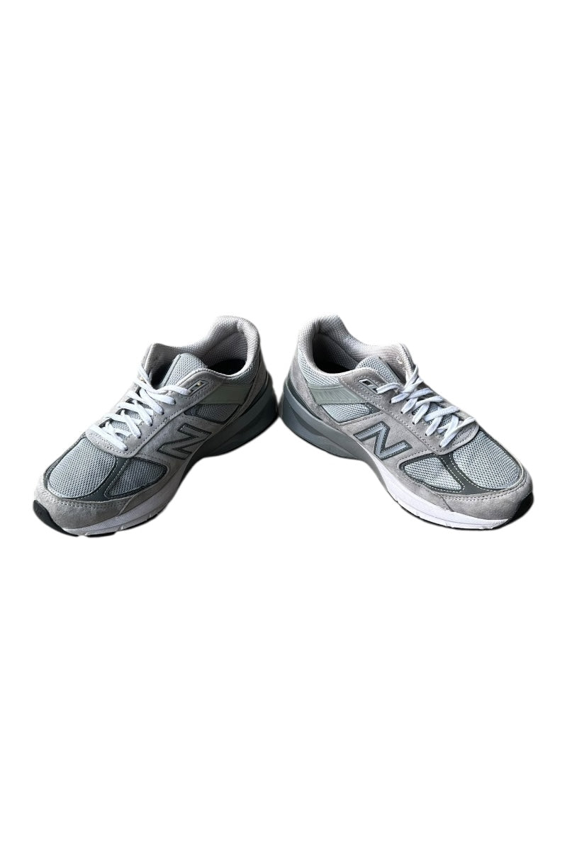 MADE IN USA 990V5 / GRAY [SIZE: US8.5 (equivalent to 26.5cm) USED]