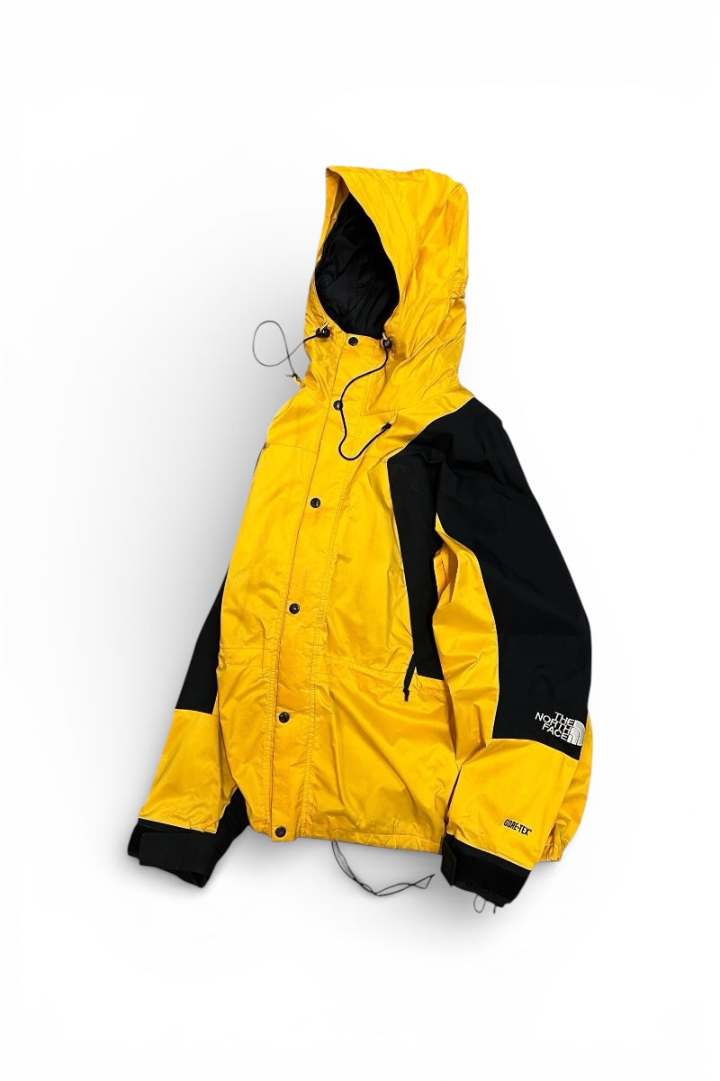 90'S GORE-TEX MOUNTAIN PARKA / YELLOW [SIZE: M USED]