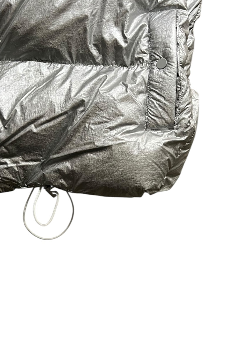 NYLON DOWN VEST / SILVER [SIZE: XXS USED]