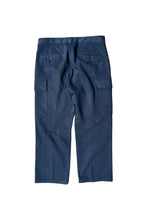 画像をギャラリービューアに読み込む, MADE IN ITALY CARGO PANTS / NAVY [SIZE: 50 USED]
