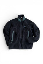 画像をギャラリービューアに読み込む, MADE IN USA 98'S 23054 FLEECE JACKET / BLACK [SIZE: M USED]
