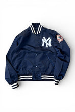 画像をギャラリービューアに読み込む, 90'S NY YANKEES NYLON STADIUM JACKET / NAVY [SIZE: L USED]
