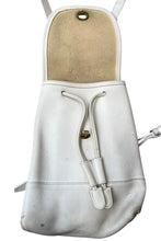 画像をギャラリービューアに読み込む, MADE IN USA 90'S LEATHER SMALL BACKPACK / WHITE [SIZE: ONE SIZE USED]
