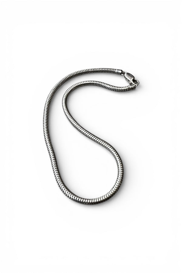 925 SILVER SNAKE CHAIN NECKLACE / SILVER [SIZE: ONE SIZE USED]