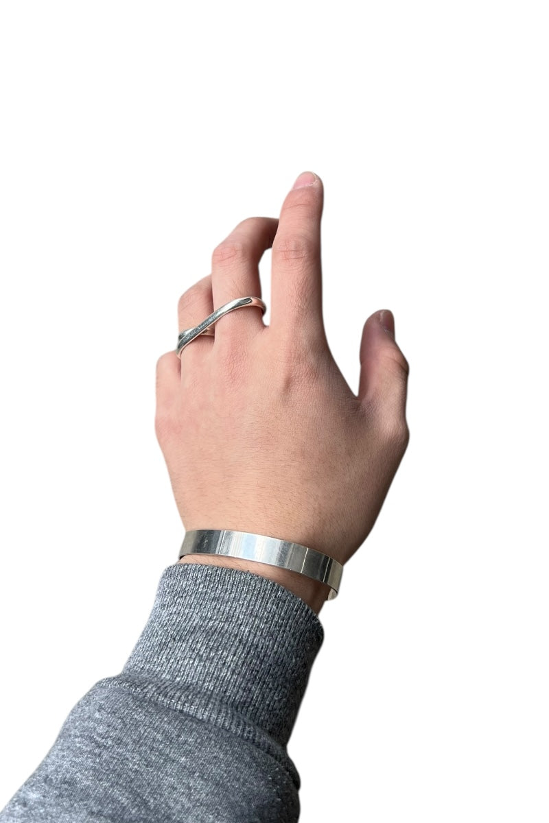 925 SILVER BANGLE / SILVER [SIZE: ONE SIZE, USED]