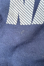 画像をギャラリービューアに読み込む, MADE IN USA 90'S U.S. NAVY PULLOVER SWEAT HOODIE / NAVY [SIZE: S USED]
