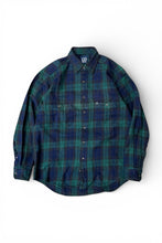 画像をギャラリービューアに読み込む, MADE IN CANADA 88-90'S L/S BLACK WATCH CHECK SHIRT / GREEN [SIZE: M DEADSTOCK/NOS]

