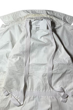 画像をギャラリービューアに読み込む, NYLON COACH JACKET / WHITE [SIZE: M USED]
