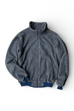 画像をギャラリービューアに読み込む, MADE IN USA 88-91'S SYNCHILLA FLEECE JACKET / CHARCOAL [SIZE: L USED]
