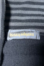 画像をギャラリービューアに読み込む, MADE IN JAPAN 80'S WOOL KNIT CARDIGAN / BLACK [SIZE: M USED]

