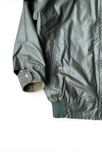 画像をギャラリービューアに読み込む, MADE IN USA 70'S COATED NYLON JACKET / KHAKI [SIZE: S USED]
