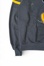 画像をギャラリービューアに読み込む, MADE IN USA 90'S MICKEY SWEATSHIRT / BLACK [SIZE: XL USED]
