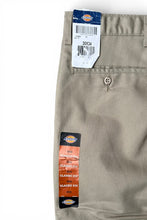 画像をギャラリービューアに読み込む, MADE IN MEXICO CLASSIC FIT WORK PANTS / BEIGE [SIZE: W30 DEADSTOCK/NOS]
