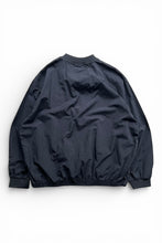 画像をギャラリービューアに読み込む, MADE IN MEXICO 90'S V-NECK PULLOVER NYLON JACKET / BLACK [SIZE: XL USED]
