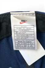 画像をギャラリービューアに読み込む, 90'S LOGO 6 PANEL CAP / NAVY [SIZE: ONE SIZE USED]
