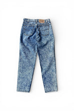 画像をギャラリービューアに読み込む, MADE IN USA 99'S 550 ORANGE TAB DENIM PANTS / STONE WASH [SIZE: W31 USED]
