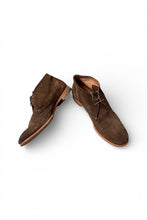 画像をギャラリービューアに読み込む, MADE IN ITALY SUEDE CHUKKA BOOTS / BROWN [SIZE: US10.0 (28cm相当) USED]
