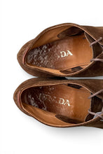 画像をギャラリービューアに読み込む, MADE IN ITALY SUEDE CHUKKA BOOTS / BROWN [SIZE: US10.0 (28cm相当) USED]
