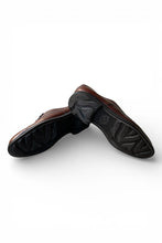 画像をギャラリービューアに読み込む, MADE IN ENGLAND PLAIN TOE TEXTUERD LEATHER SHOES / BROWN [SIZE: US9 (27cm相当) USED]
