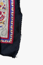 画像をギャラリービューアに読み込む, VINTAGE SILK PAISLEY PATTERN SCARF / PURPLE [SIZE: ONE SIZE USED]
