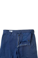 画像をギャラリービューアに読み込む, COTTON TWILL SLIM PANTS / NAVY [SIZE: 46 USED]
