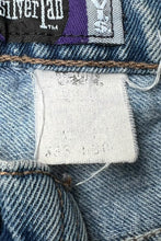 画像をギャラリービューアに読み込む, MADE IN USA 90'S SILVER TAB BAGGY DENIM PANTS / INDIGO [SIZE: 36 USED]
